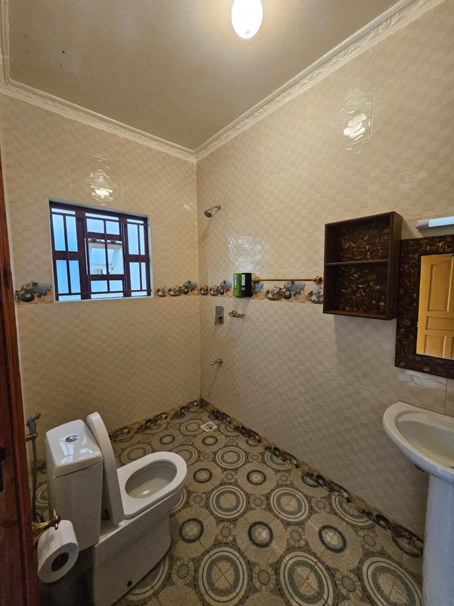 נאיוואשה Grand Amoena Guest House מראה חיצוני תמונה